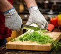 Защитные перчатки, устойчивые к порезам Cut Resistant Gloves, Сверхпрочные перчатки с защитой от порезов и проколов, Перчатки для защиты рук Серые