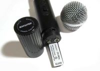 Ручний бездротовий радіомікрофон мікрофон Shure SH-200 з базою