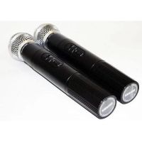 Радіосистема SHURE UHF LX 88 III, 2 бездротових мікрофона в кейсі
