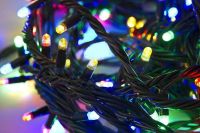 Внутренняя цветная гирлянда 14 м 200 диодов 2980 светодиодная гирлянда Xmas LED 200 M-4 RGB Мультицветная 14м