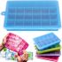 Силиконовая многоразовая форма Silicone Ice Cubes Make для заморозки льда и шоколада с крышкой на 24 ячейки, Лоток поднос для хранения льда 24 кубика
