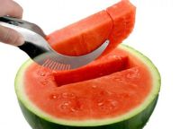 Ніж для чищення і нарізування кавуна і дині часточками Angurello Genietti Watermelon Slicer, Слайсер для фігурної нарізки кавунів 24.5 см, Кавурезка