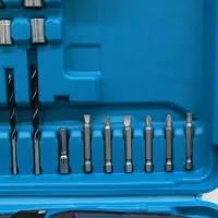 Makita DF330DWE rechargeable screwdriver 12V 2AH Li-Ion + spare battery in a case and a set of tools