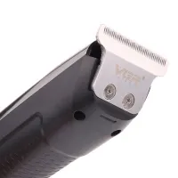 Беспроводная аккумуляторная USB машинка VGR V-008 для стрижки усов и бороды, Портативный аккумуляторный триммер бритва для мужчин Серебристый