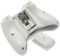 Microsoft Xbox 360 Wireless Joystick White Original Gaming Gamepad, Vibration Controller for Set-top Box and Battery-powered PC White