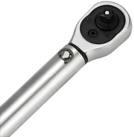 YATO YT-07676 1/2" 20-220 Nm ratchet wrench for precise tightening of bolts and nuts, tool in a case for car repairs