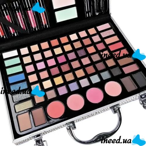 Miss Young GM20250 Cosmetics Gift Set 93 items Makeup eye shadow glosses blush powder and brushes in case Silver