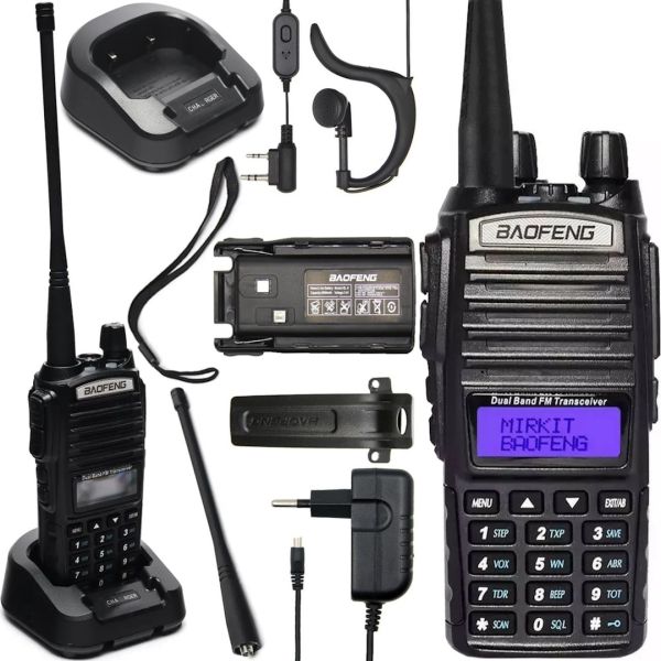 Двухдиапазонная рация Baofeng UV82 5W на 128 каналов до 7 км портативная цифровая радиостанция с гарнитурой и двойной кнопкой 2800 мАч UV-82 Черная