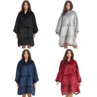 Толстовка-плед с капюшоном Huggle Hoodie Ultra Plush Blanket 2 в 1 унисекс оверсайз толстовка худи плюшевый плед с рукавами на флисе 74Х110 см Черный