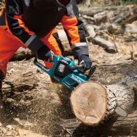 Акумуляторна ланцюгова пила Makita DUC355Z 36V 5Ah 18" дюймів Шина 46 см, Бездротова пила Макіта з 2 акумуляторами для обрізки гілок дерев