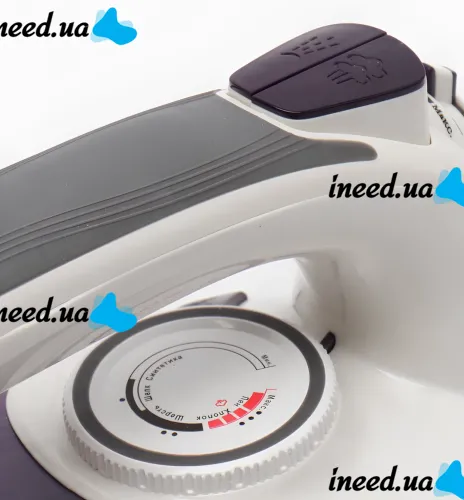 Operatec OP-1005 2200W handheld steam iron with ceramic soleplate and steam regulator for ironing and steaming clothes from mains Purple