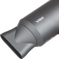 Professional hair dryer VGR V-400 with cold and hot air supply, compact hair dryer with concentrator nozzle 2000W V400
