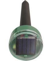 Solar Powered Mole Repeller Effectively Repels Garden Pro Rechargeable Ultrasonic Device Mole Repeller of Rodents and Insects