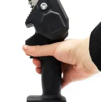 Аккумуляторная цепная мини пила Supretto Mini Electric Chain Saw 24V 550W для обрезки деревьев и распила дров, мини пила, электропила на аккумуляторе