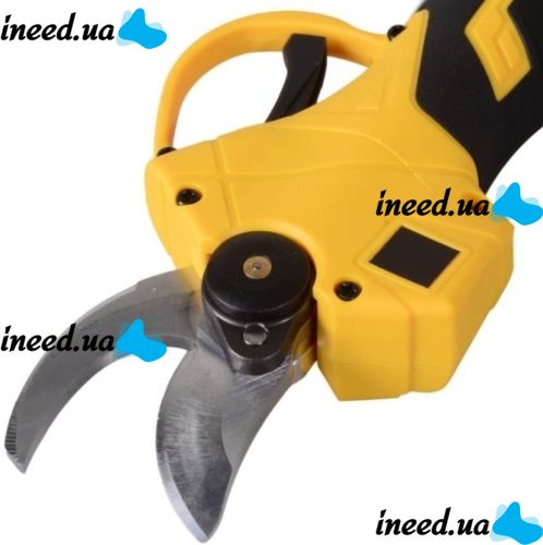 Cordless pruning shears DeWalt DCMPP540P1 24V 5AH with 2 batteries for trimming branches and trees, Cordless electric pruning shears scissors DeWalt in a case
