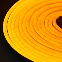 Світлодіодна силіконова стрічка LED NEON 0729 Yellow 5 м з блоком живлення, універсальна неонова гнучка підсвітка 12v-220v 5m в силіконі Жовта