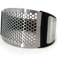 Прес подрібнювач Arc-Shaped Garlic Press для часнику, Ручна часничниця, Часникодавка, натискна часникодавилка з нержавіючої сталі Чорна