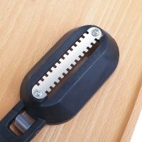 Ніж скребок для чищення луски риби Fish Scales Wiper Cleaning, Ручна рыбочистка з контейнером, ручний прилад для чищення риби з ножем для патрання