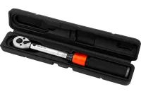 YATO YT-07676 1/2" 20-220 Nm ratchet wrench for precise tightening of bolts and nuts, tool in a case for car repairs