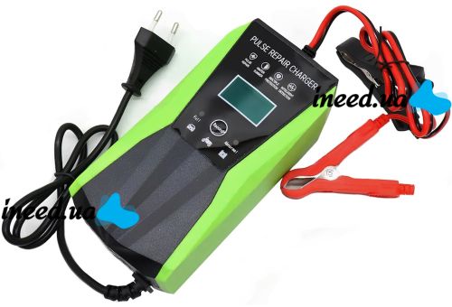 Автомобільний імпульсний пускозарядний Intelligent Pulse Repair Charger 12V 10AH універсальний пристрій з дисплеєм для зарядки АКБ 10AH-180AH