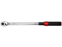 YATO YT-07676 1/2" 20-220 Nm ratchet wrench for precise tightening of bolts and nuts, tool in a case for car repairs