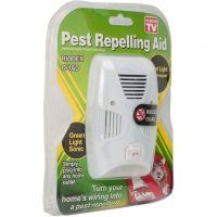 Electromagnetic insect and rodent repeller Pest Repelling Aid Quad a device for killing mice cockroaches mosquitoes a device in an outlet